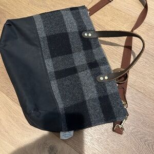 Stylish Black and Gray Crossbody Bag